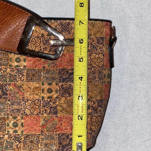 Alina’s Exclusives cork multicolored hand bag - Picture 7 of 10